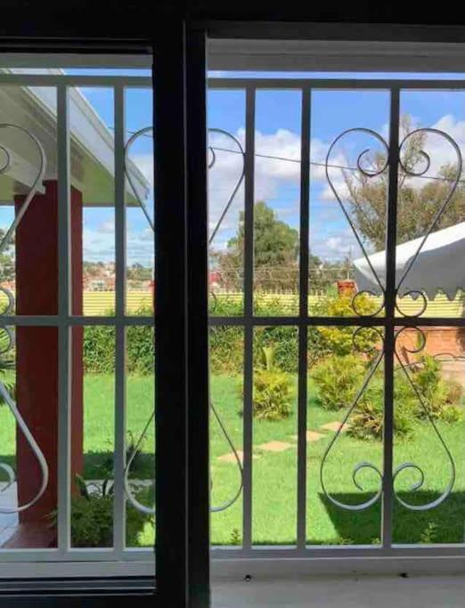 Villa Paisible Proche Des Rizieres أنتاناناريفو المظهر الخارجي الصورة
